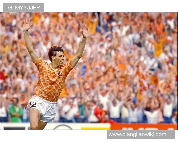 回顾98年荷兰足球明星的辉煌历程与传奇瞬间 回顾98年荷兰足球明星的辉煌历程与传奇瞬间