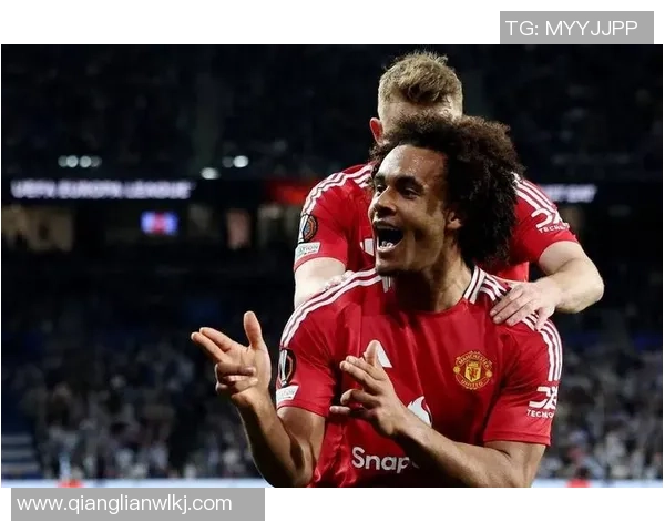 足球明星是否已在日本赛场上展现风采引发球迷热议