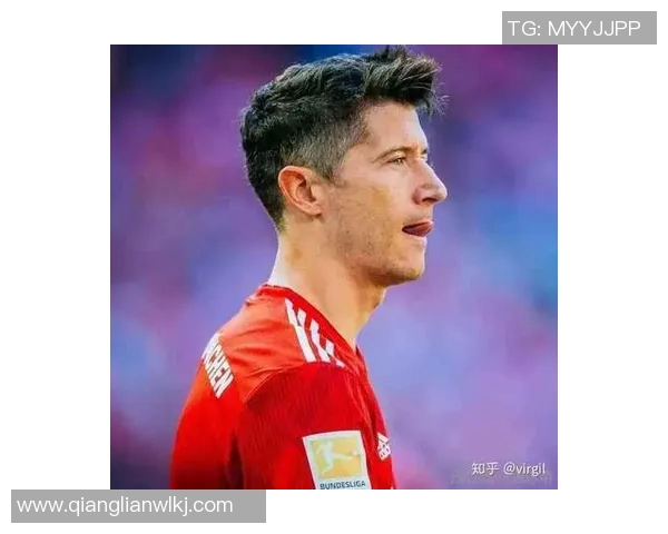 足球明星运动眼镜助力运动表现提升时尚与功能兼备的完美选择 足球明星运动眼镜助力运动表现提升时尚与功能兼备的完美选择