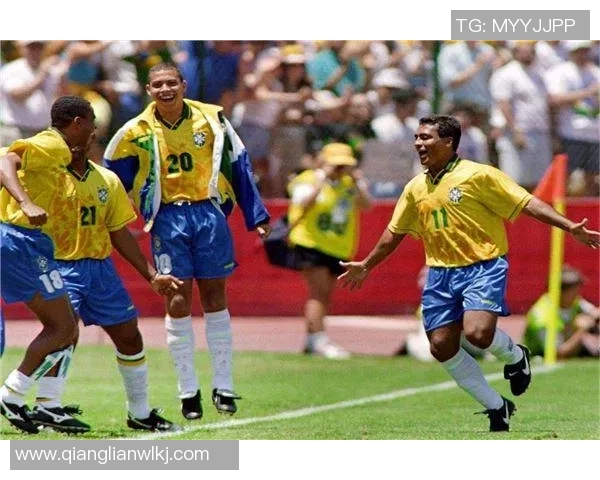 经典足球明星广告的魅力与影响力探讨与分析 经典足球明星广告的魅力与影响力探讨与分析