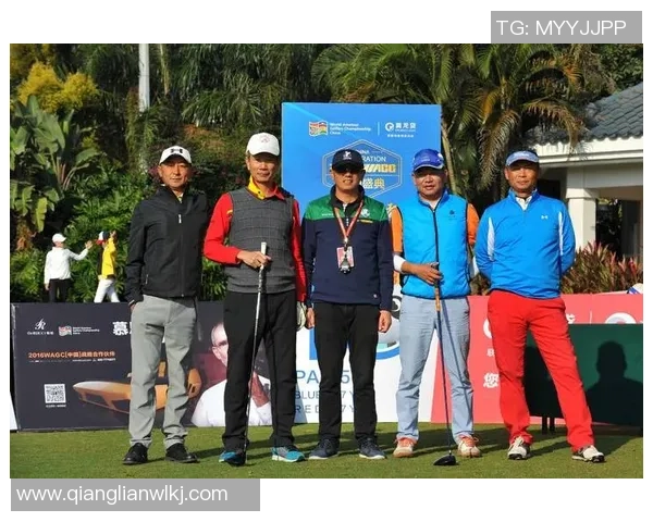 重庆羽毛球队逆袭之路总决赛特别报道展现团队精神与拼搏意志